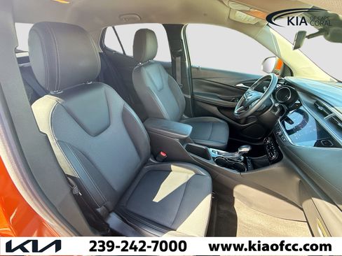Used 2022 Buick Encore GX Select image 14