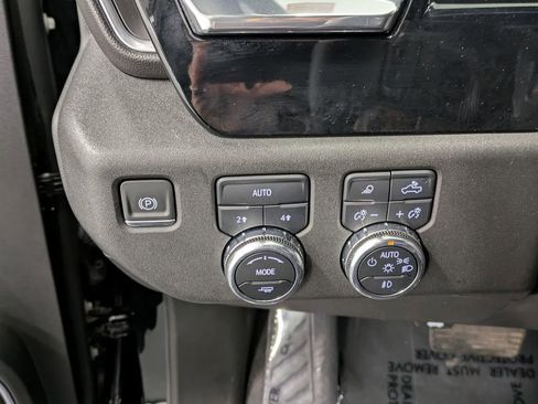 Used 2024 GMC Sierra 1500 Elevation w/ Elevation Premium Package image 22