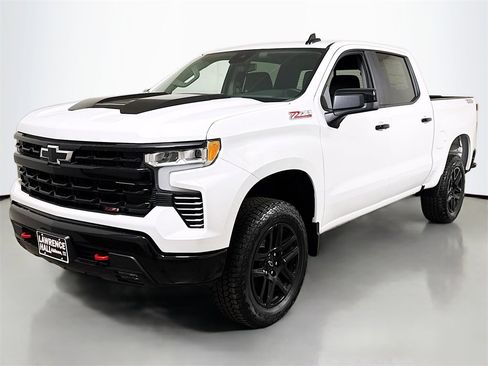 New 2026 Chevrolet Silverado 1500 LT Trail Boss w/ Convenience Package II image 1