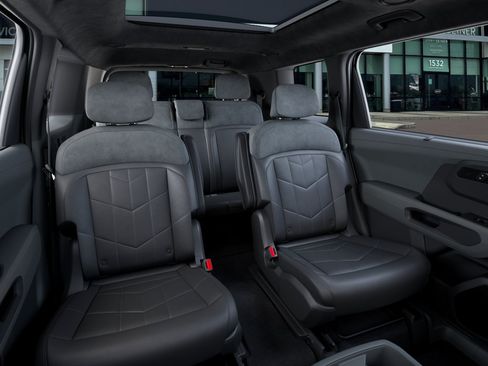New 2027 Kia Telluride SX Prestige X-Line w/ Towing Package AWD/4WD image 17