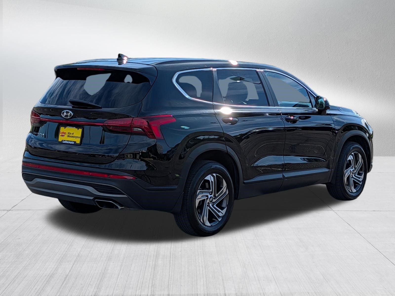 Used 2022 Hyundai Santa Fe SE FWD image 7