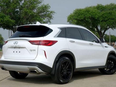 Used 2021 INFINITI QX50 Luxe FWD image 5