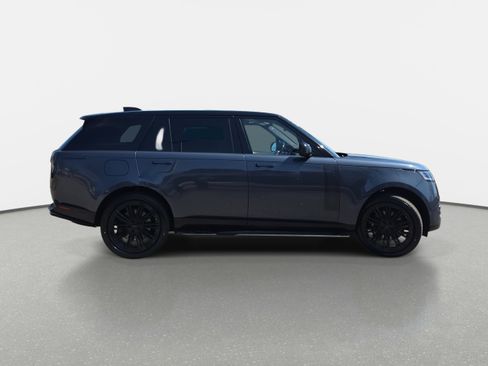 New 2026 Land Rover Range Rover Long Wheelbase SE image 4