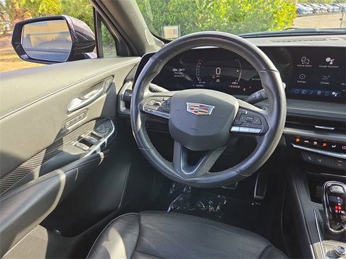 Used 2024 Cadillac XT4 Sport image 16