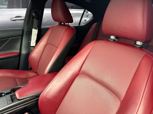 Used 2021 Lexus IS 300 w/ Comfort Package RWD image 5
