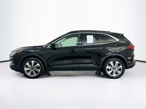 Used 2025 Ford Escape Platinum AWD/4WD image 4