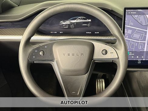 Used 2022 Tesla Model S Plaid AWD/4WD image 3