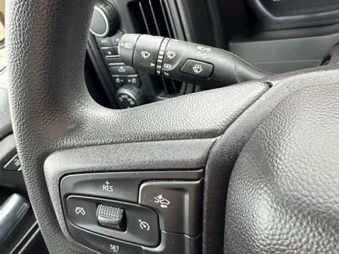 Used 2022 Chevrolet Silverado 1500 Custom image 22