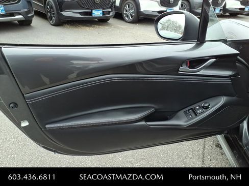 Used 2020 MAZDA MX-5 Miata RF Grand Touring image 8