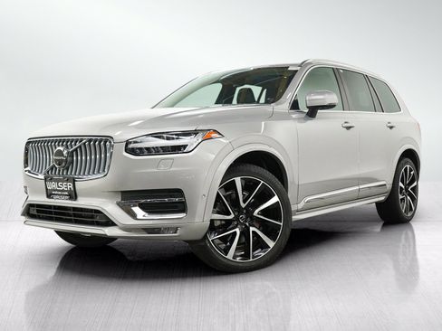 Used 2023 Volvo XC90 B6 Plus AWD/4WD image 1