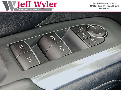 New 2026 Chevrolet Traverse High Country w/ LPO, Floor Liner Package FWD image 21
