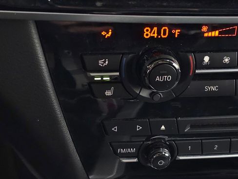 Used 2014 BMW X5 xDrive50i image 31