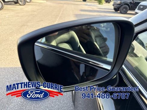 Used 2025 MAZDA CX-5 AWD 2.5 S w/ Preferred Package image 8