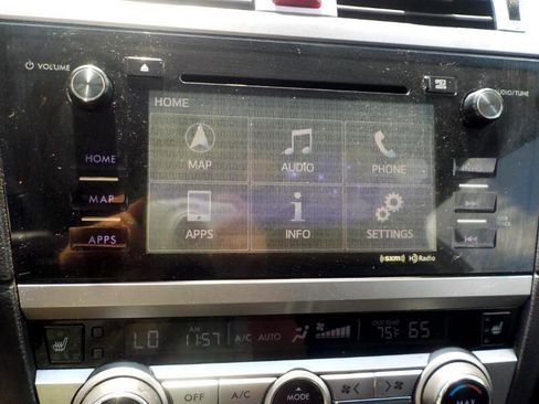 Used 2016 Subaru Outback 2.5i Premium image 17