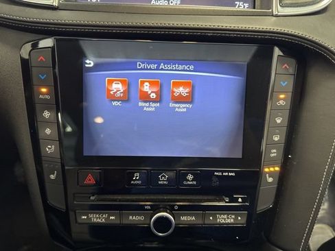 Used 2019 INFINITI QX50 Pure AWD/4WD image 26
