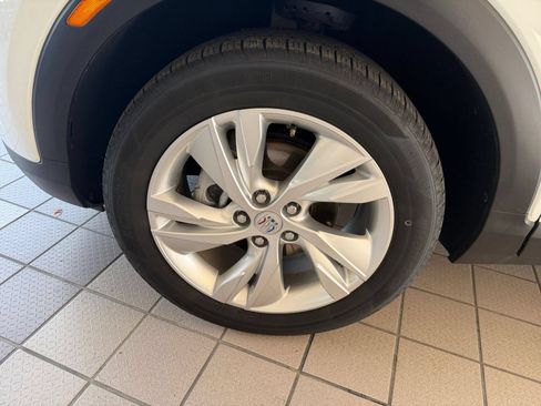 Used 2025 Buick Encore GX Preferred AWD/4WD image 24