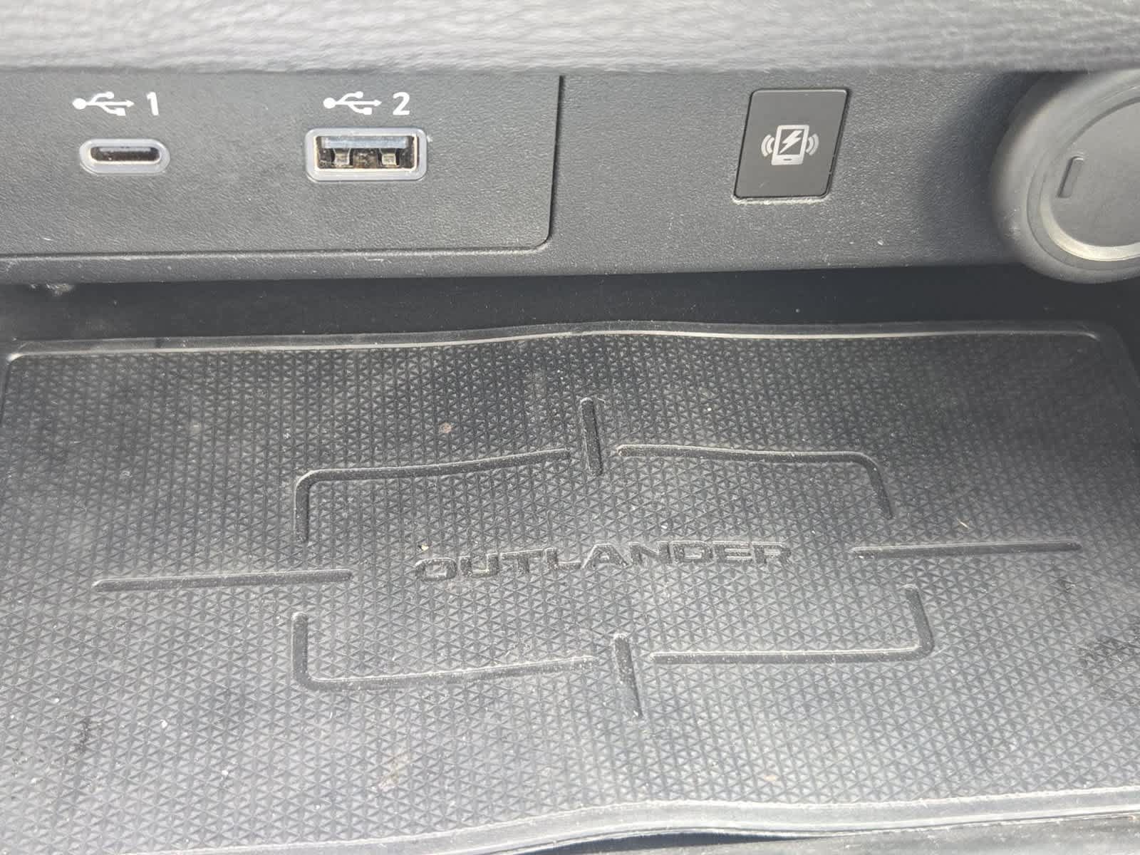 Used 2024 Mitsubishi Outlander SEL FWD image 31