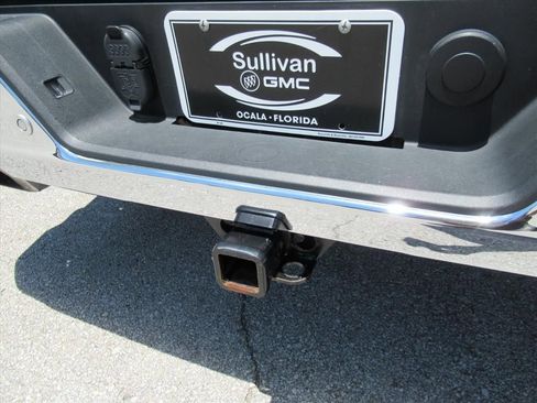 Used 2019 GMC Sierra 1500 SLT w/ SLT Premium Plus Package AWD/4WD image 33