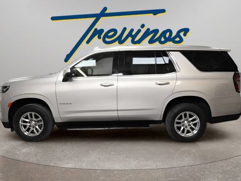 Used 2021 Chevrolet Tahoe LT w/ Luxury Package RWD image 11
