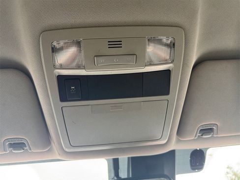 Used 2018 Toyota Tacoma TRD Off-Road image 26