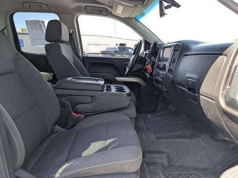 Used 2018 Chevrolet Silverado 1500 LT AWD/4WD image 31