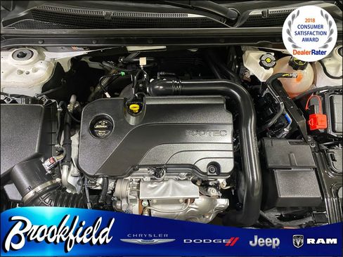 Used 2025 Chevrolet Malibu LT image 31