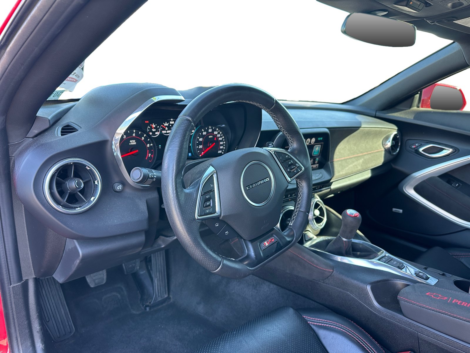 Used 2016 Chevrolet Camaro SS RWD image 10