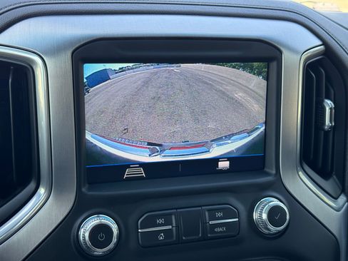 Used 2022 GMC Sierra 2500 SLE w/ SLE Convenience Package AWD/4WD image 21
