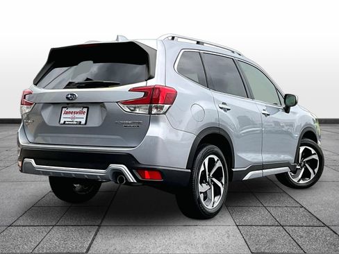 Used 2023 Subaru Forester Touring AWD/4WD image 7