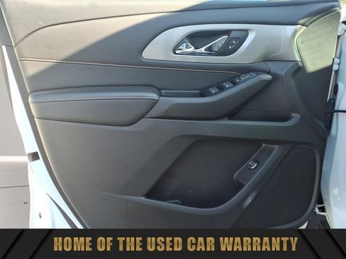 Used 2019 Chevrolet Traverse LT FWD image 12