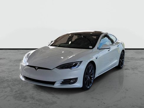 Used 2021 Tesla Model S Long Range Plus AWD/4WD image 4