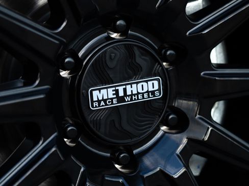 New 2025 Ford Bronco Badlands image 30