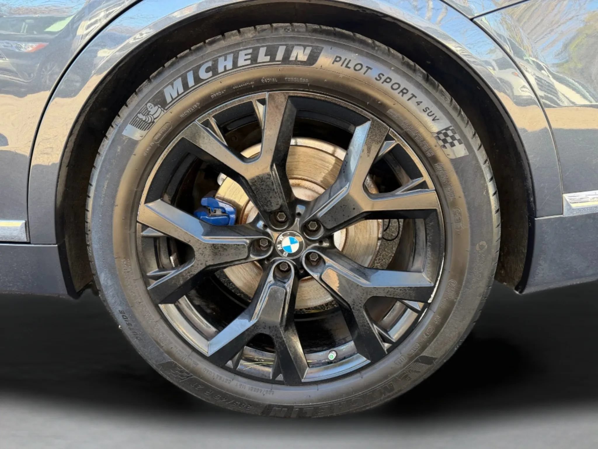 Used 2019 BMW X7 xDrive40i w/ Premium Package AWD/4WD image 41