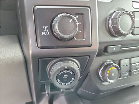 Used 2018 Ford F150 XLT w/ Equipment Group 301A Mid AWD/4WD image 30
