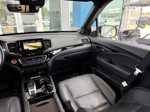 Used 2021 Honda Pilot Black Edition image 29
