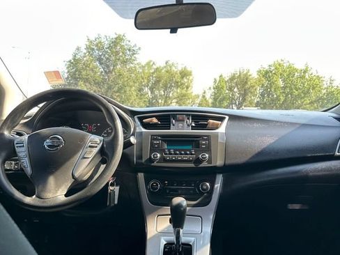 Used 2015 Nissan Sentra S FWD image 10
