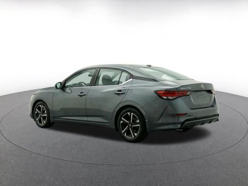Used 2025 Nissan Sentra SV FWD image 7