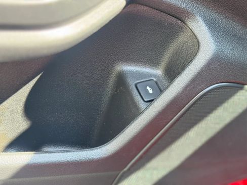Used 2020 Honda Civic LX image 9