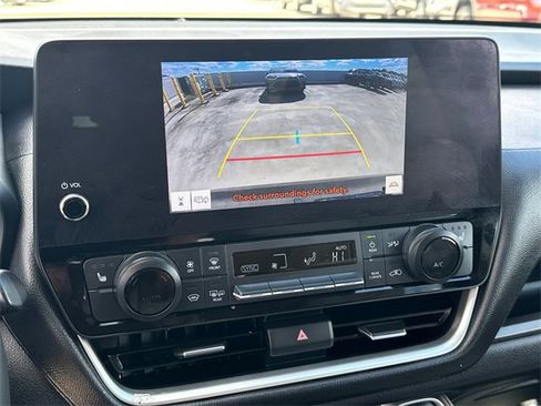 Certified 2024 Toyota Grand Highlander XLE image 28