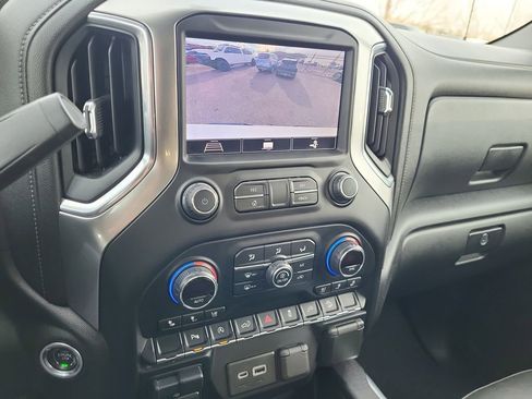 Used 2020 Chevrolet Silverado 1500 LTZ w/ LTZ Convenience Package AWD/4WD image 20