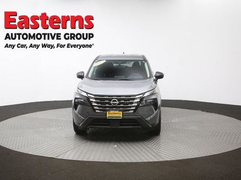 Used 2024 Nissan Rogue S AWD/4WD image 54
