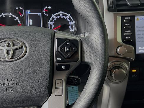 Used 2020 Toyota 4Runner SR5 image 20