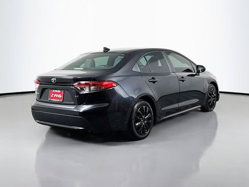 Used 2020 Toyota Corolla LE FWD image 5