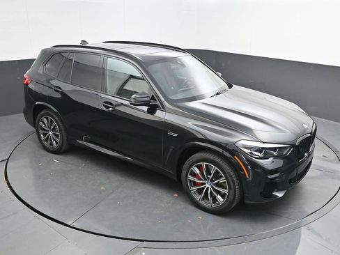 Certified 2023 BMW X5 xDrive45e w/ M Sport Package image 46