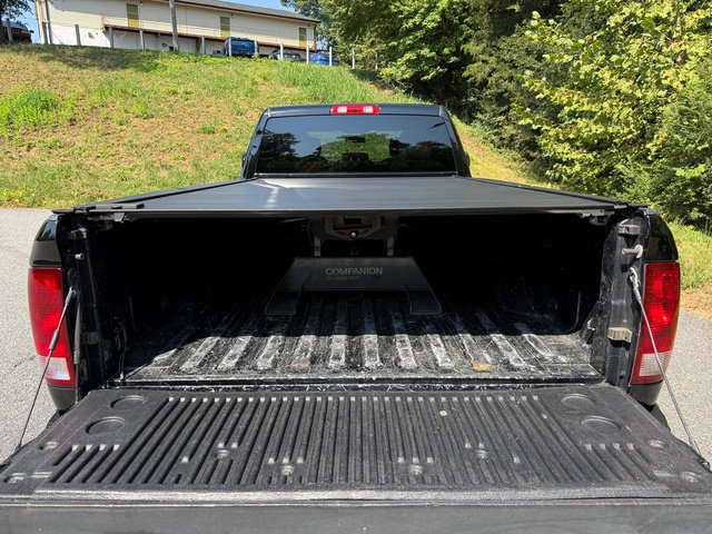 Used 2012 RAM 3500 ST w/ Chrome Appearance Group RWD image 8