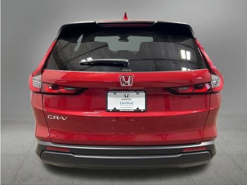 Certified 2025 Honda CR-V EX image 5