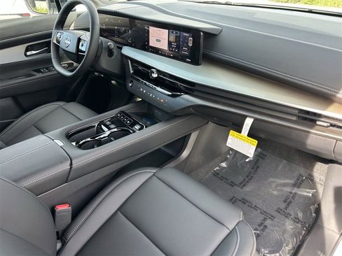 New 2026 Nissan Murano SL image 8