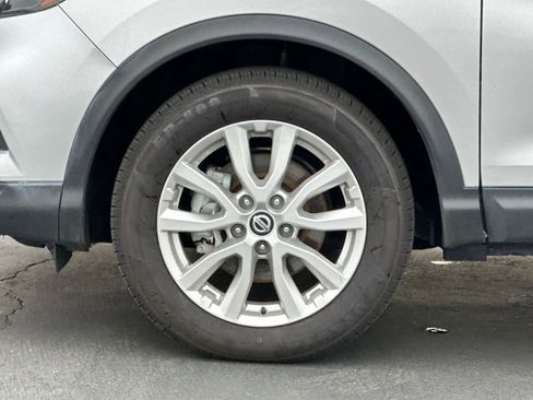 Used 2022 Nissan Rogue Sport S image 30