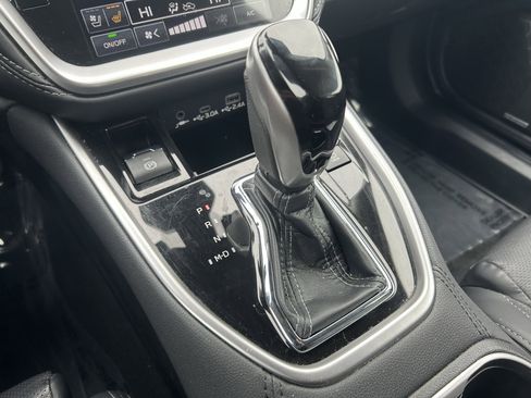 Used 2023 Subaru Outback Touring XT image 14