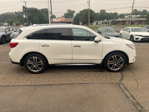 Used 2017 Acura MDX SH-AWD w/ Advance Package image 24